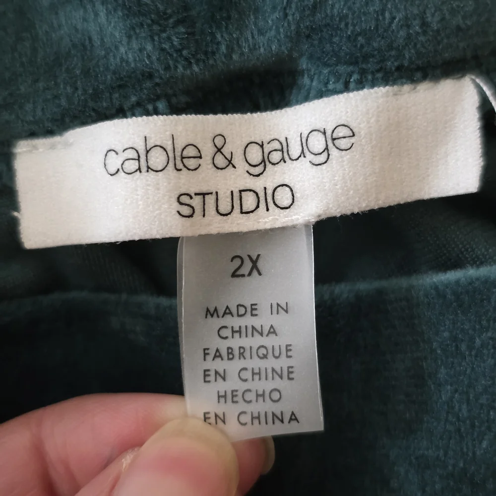 Cable & Gauge Botanical Garden Green Velour Hoodie Jogger Set, Size 2X - Picture 9 of 9